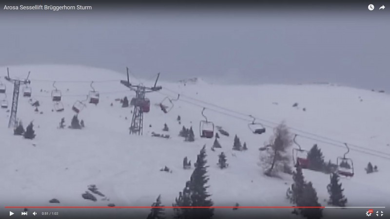 Arosa-chair-lift-in-wind.jpg