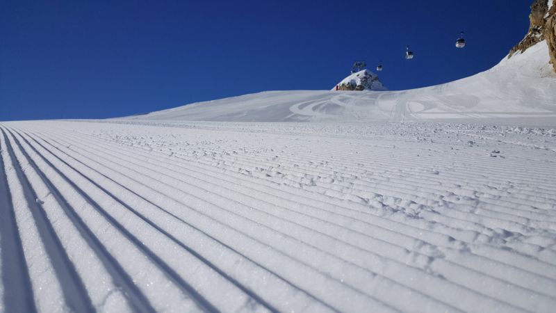 Great_snow_SDT_Courchevel_March_2016.jpg