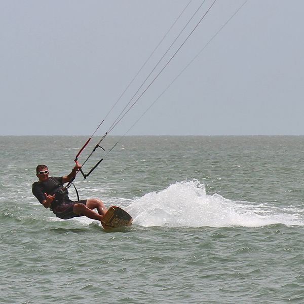 Patrice-kitesurfing.jpg