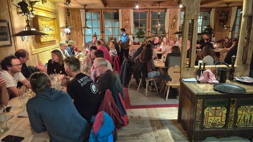 5 Hintertux 2025 - Dinner.jpg