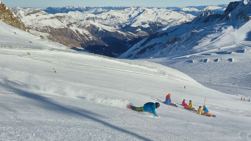 11 Hintertux 2025 - Action.jpg