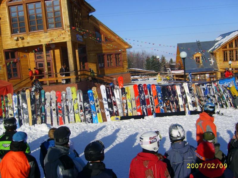 carving_session_Baikal_Lake.jpg