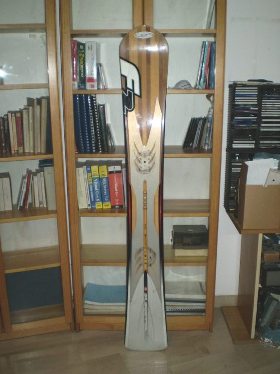 SOLD -- for sale: F2 silberpfeil 168 year 2005 - ExtremeCarving FORUM