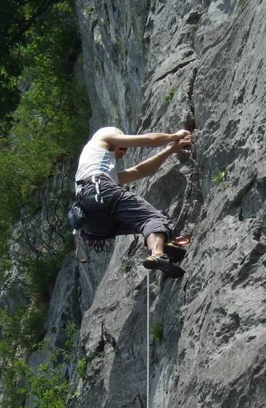 Climbing3.jpg