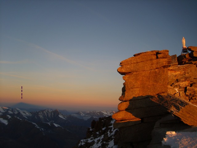 Gand-Paradisos-shadow.jpg