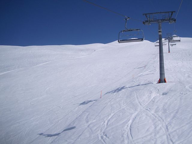 Nearly-free-carving-slopes.jpg